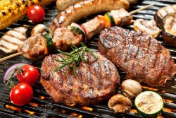 Секреты приготовления вкусного мяса на гриле: какие специи для этого понадобятся 