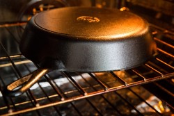 Способы восстановления антипригарного покрытия сковороды: что может помочь