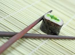 Суши - популярное блюдо