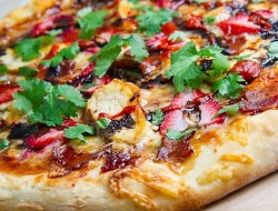 Готовим пиццу по-деревенски: способы и рецепты