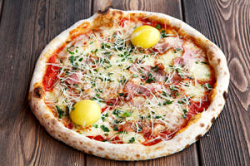 Пицца “Канабора”: классический рецепт и этапы приготовления